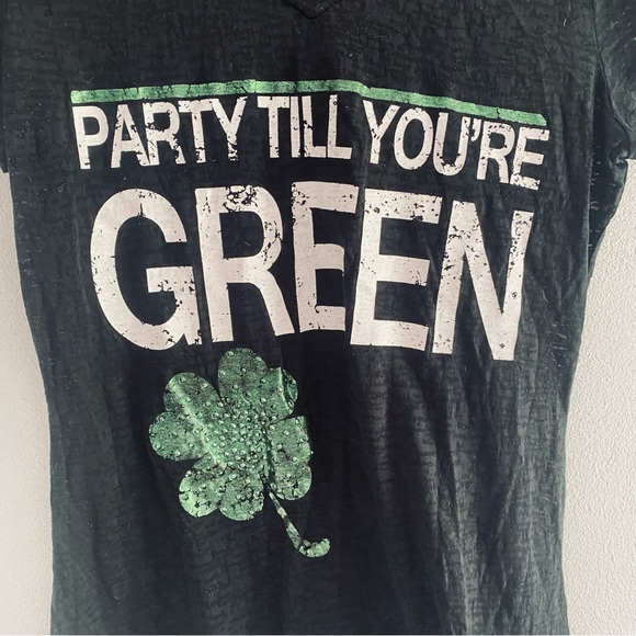 Maurices St. Patrick's Day black burnout graphic tee - Picture 4 of 7